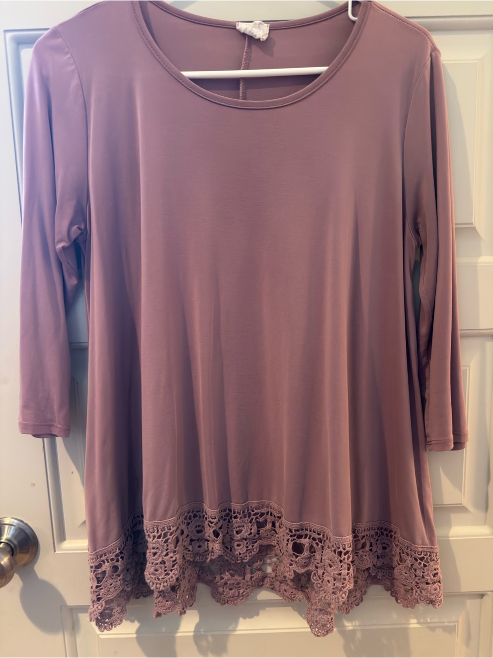 Women's Mauve Crochet-Hem Long Sleeve Top